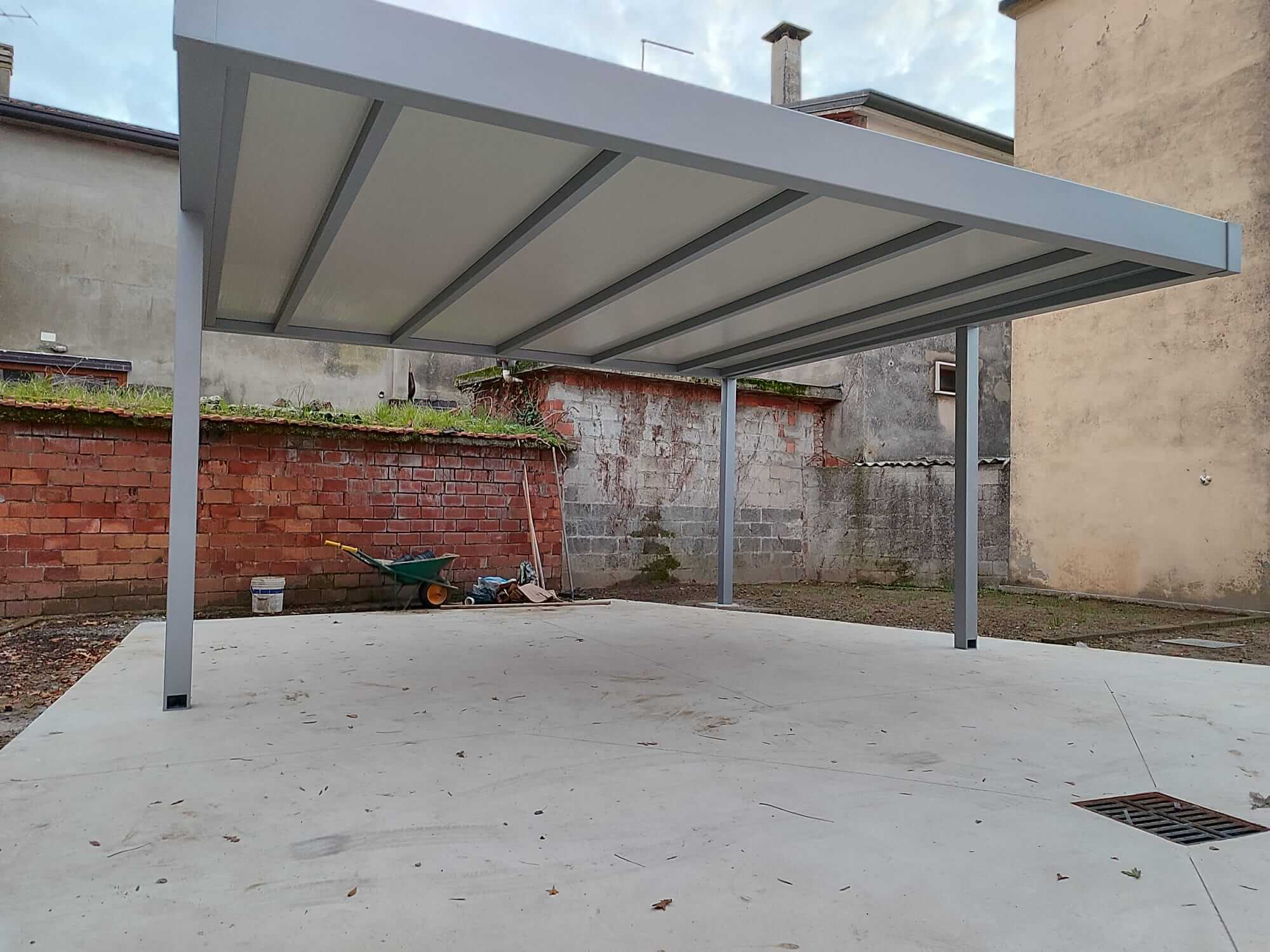 Pergola auto esterna 5